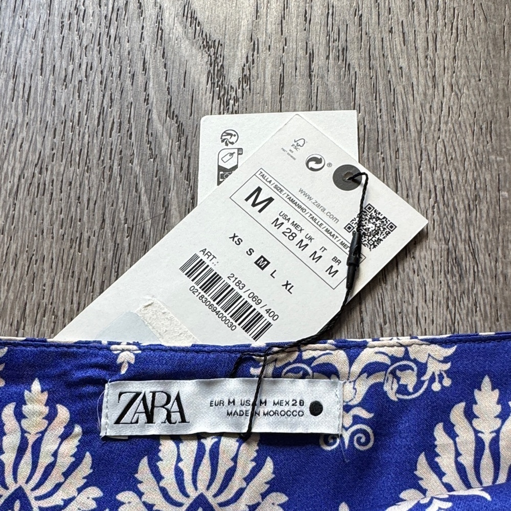 Zara Royal Blue and Cream Patterned Skirt - Picture 2 of 3